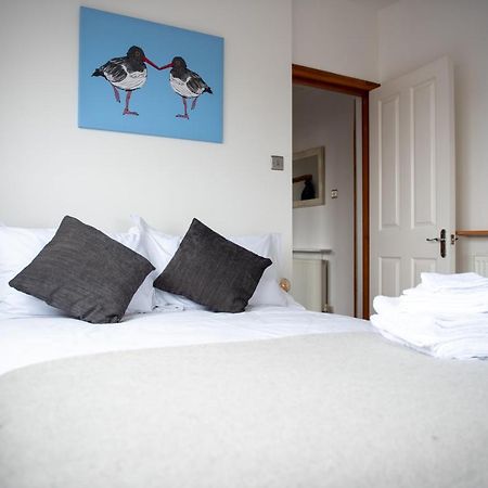 Beach View Apartment 스톤하븐 외부 사진